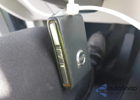 2018 Volvo S90 T5 Momentum из США, поврежденный, VIN LVY982AK0JP007222